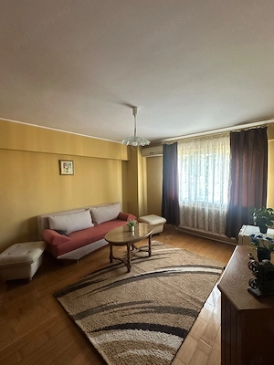 Inchiriez garsoniera vizavi de liceul Ana Aslan