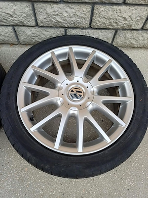 Set jante aliaj vw r17 - imagine 3