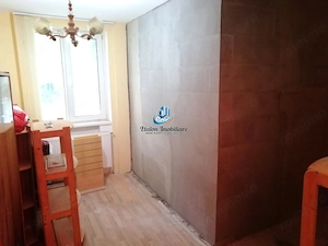 Apartament 3 camere decomandat, sud-est, Zona Scoala 10, Precista - imagine 7