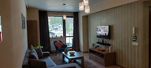 Inchiriez apartament