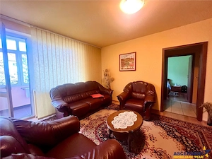 Apartament cu 3camere, etaj1, bloc de 4 nivele, langa Piata Tractorul, Brasov - imagine 14
