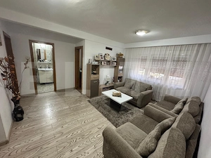 🏡 Apartament cu 4 camere, decomandat, 90 mp – Mihai Eminescu, Deva