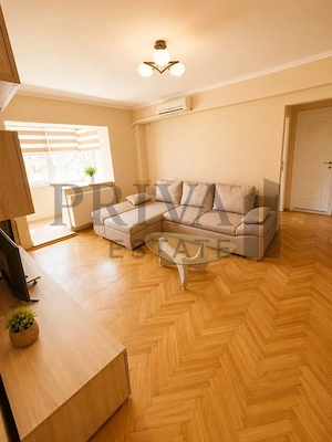 Apartament 2 camere, centrala proprie, bucătărie închisă, Ultracentral - imagine 3