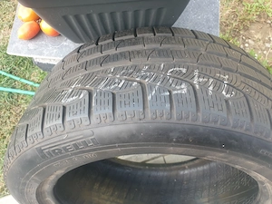 Vand doua pneuri Pirelli 245/45/17 /iarna - imagine 2
