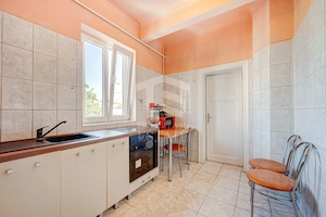 Zona C Calarrasilor ,apartament în imobil interbelic - imagine 9