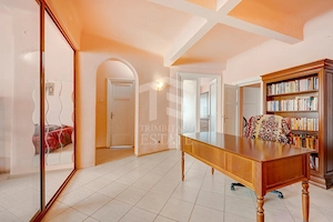 Zona C Calarrasilor ,apartament în imobil interbelic - imagine 8