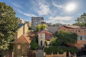 Zona C Calarrasilor ,apartament în imobil interbelic - imagine 3
