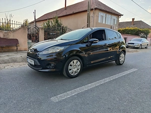 Vand Ford Fiesta 2010 - imagine 2