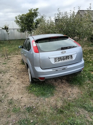 Piese Ford Focus 1.6 benzina