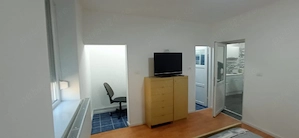Apartament cu 1 camera,zona Dambovita la curte comuna - imagine 4