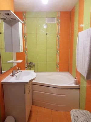 Apartament cu 2 camere de închiriat în Bucovina - imagine 2