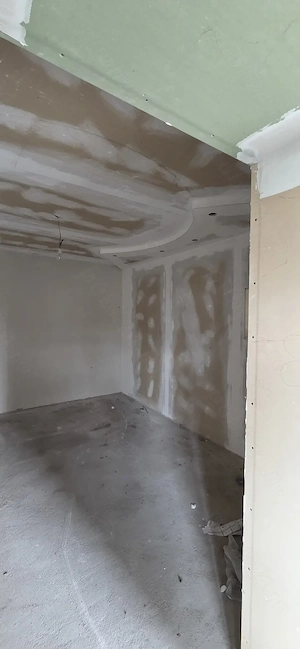 Casa de vanzare 955 mp 39 000 Euro negociabil - imagine 5