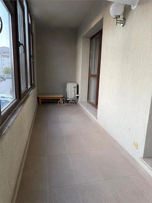 Garsoniera la prima inchiriere-Coralului-Mobilata modern-Parcare - imagine 5