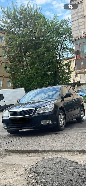 Dezmembrez Skoda Octavia 2  - imagine 2