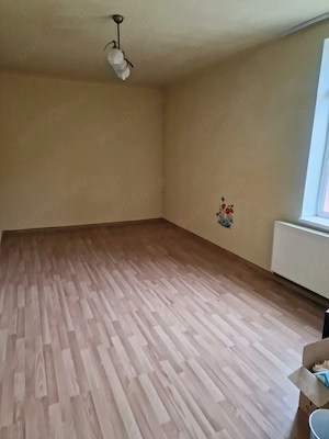 Apartament 2 Camere Petrila - imagine 4