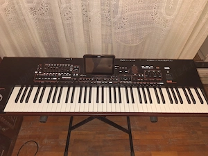 Vand Korg pa4x 76 clape
