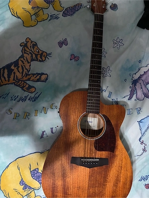 Chitara electro-acustica Ibanez
