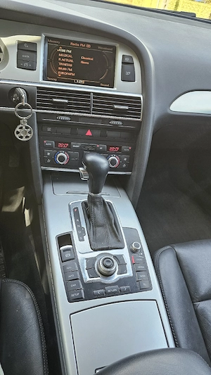 Audi A6 C6 Facelift - An 2009- 2.0 TDI 136Cp Euro 5 *Automată* Interior Piele * Bi-Xenon - imagine 4
