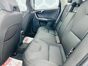 Volvo XC60 - imagine 13