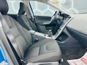Volvo XC60 - imagine 18