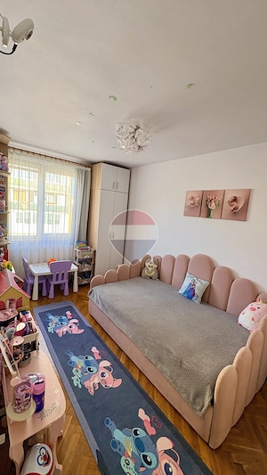 Apartament cu 4 camere de vânzare str. Baznei - imagine 15