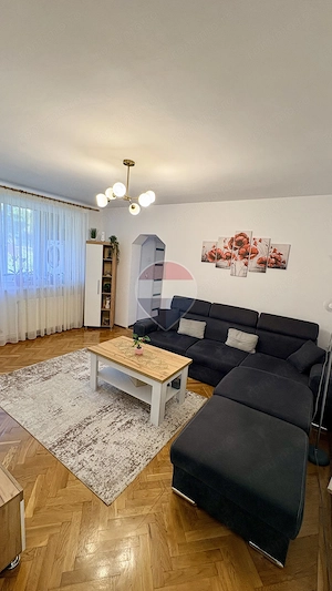 Apartament cu 4 camere de vânzare str. Baznei - imagine 12