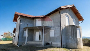 Casă 6 camere | Mihai Viteazu | COMISION 0% | Strada Primăverii - imagine 3