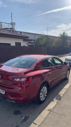 Renault Megane 2022 1.0 GPF Life - imagine 2