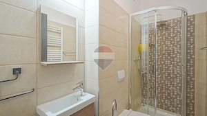 Apartament cu 3 camere de închiriat, loc de parcare subteran! - imagine 12