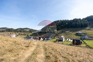 Teren intravilan 4.500 mp cu vedere panoramică spre munți | Fundata - imagine 7