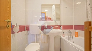 Apartament 3 camere, 2 bai, zona Coresi! - imagine 8