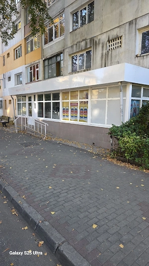 Ofer spre chirie Spatiu comercial 72 MP Anton Pann ,linga Bradu ,450 Euro   luna  - imagine 18