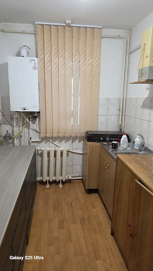 Ofer spre chirie Spatiu comercial 72 MP Anton Pann ,linga Bradu ,450 Euro   luna  - imagine 14