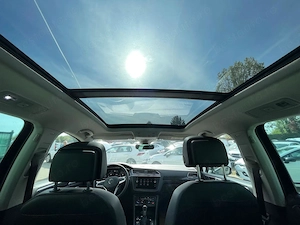 Volkswagen Tiguan - imagine 8