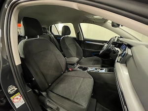 Volkswagen Golf - imagine 11