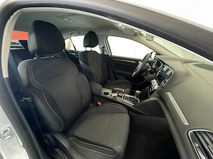 Renault Megane - imagine 10