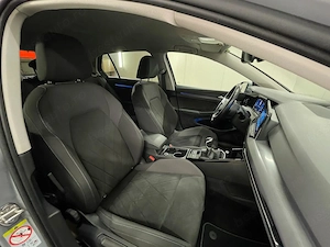 Volkswagen Golf - imagine 11