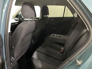 Volkswagen T-Roc - imagine 11
