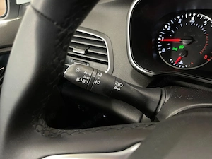 Renault Megane - imagine 18