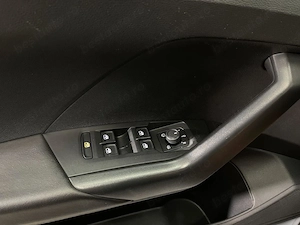 Volkswagen T-Cross - imagine 19