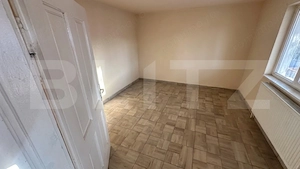 Casă renovată - situată central în satul Aurel Vlaicu  - imagine 8