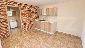 Casă renovată - situată central în satul Aurel Vlaicu  - imagine 7