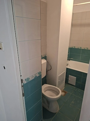 Vând apartament 3 camere Botosani - imagine 5