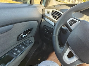 Renault Grand Scenic 7 locuri , 1.6 Dci , RAR efectuat - imagine 9