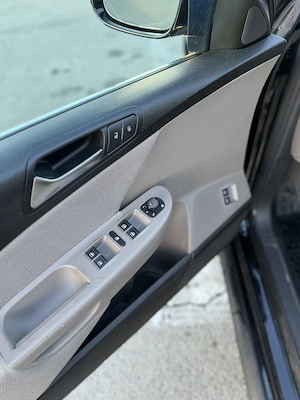 VW Passat B6 Variant 1.8 TSI DSG   2010 - imagine 3