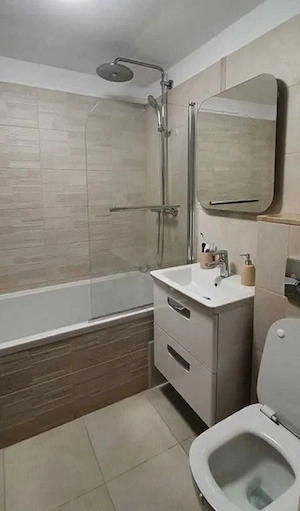 BOTOSANI central CHIRIE apartament cu 2 camere - imagine 4