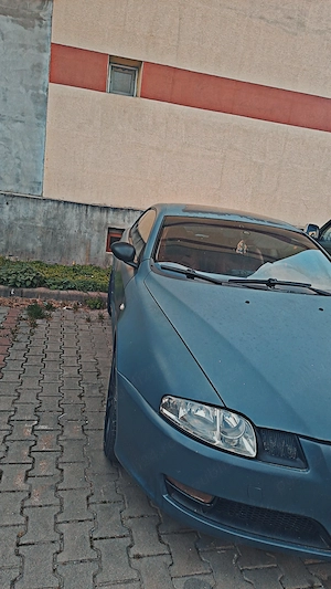 Vând alfa Romeo gt cu pachet bertone 