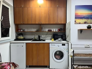 Inchiriere garsonieră modernă & complet utilată, Etaj 1 -Zona Piața Berceni Sud
