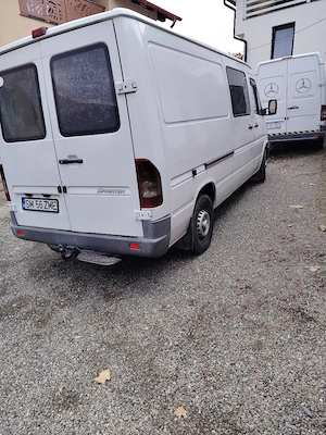 Mercedes Sprinter - imagine 4