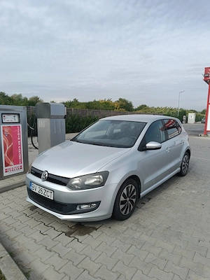 Volkswagen Polo 1.2 Blue Motion Technology - imagine 2